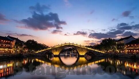 成人午夜福利视频-成人午夜福利视频，理性审视与边界意识